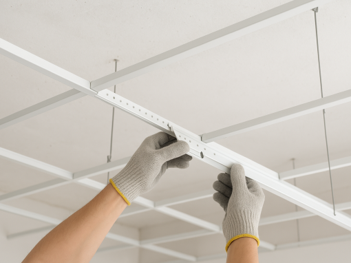 سپری کلیک ۳/۶۰ سفید؛ راهکاری سریع و استاندارد برای اجرای سقف کاذب سپری کلیک ۳/۶۰ سفید؛ راهکاری سریع و استاندارد برای اجرای سقف کاذب